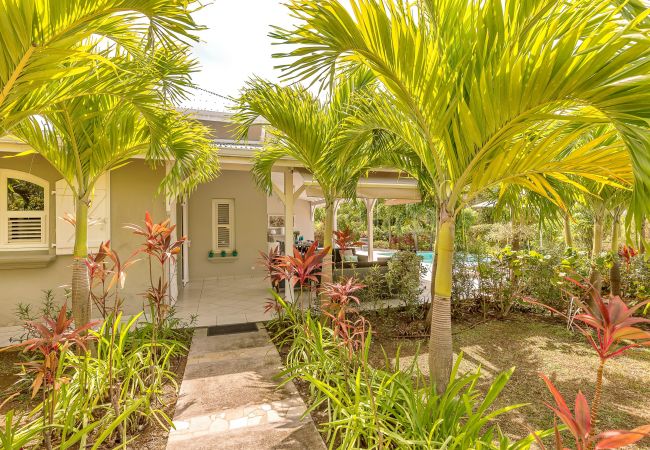 Villa in Le Vauclin - Lady Palm - Amazing villa in 1st line of sea front Villa in Le Vauclin - Lady Palm - Amazing villa in 1st line of sea front