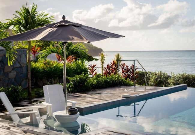 Villa/Dettached house in Le Diamant - Villa Sancy - Luxe villa facing the sea