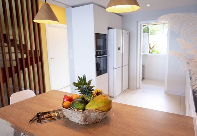 Villa in Le Diamant - Villa Regent - Magnificent seafront villa with private pool Villa in Le Diamant - Villa Regent - Magnificent seafront villa with private pool