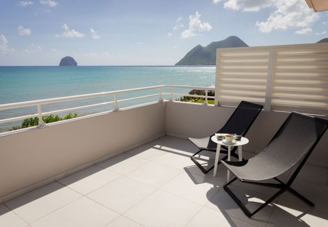 Villa in Le Diamant - Villa Regent - Magnificent seafront villa with private pool Villa in Le Diamant - Villa Regent - Magnificent seafront villa with private pool