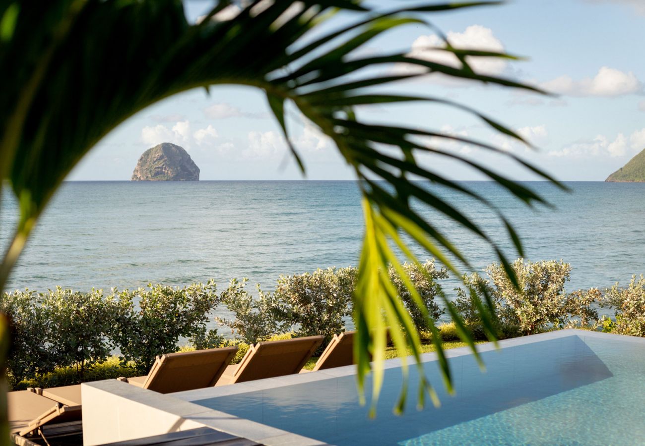 Villa in Le Diamant - Villa Orlov - Luxury villa on the water Villa in Le Diamant - Villa Orlov - Luxury villa on the water