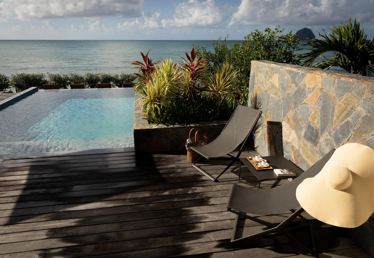 Villa in Le Diamant - Villa Orlov - Luxury villa on the water Villa in Le Diamant - Villa Orlov - Luxury villa on the water