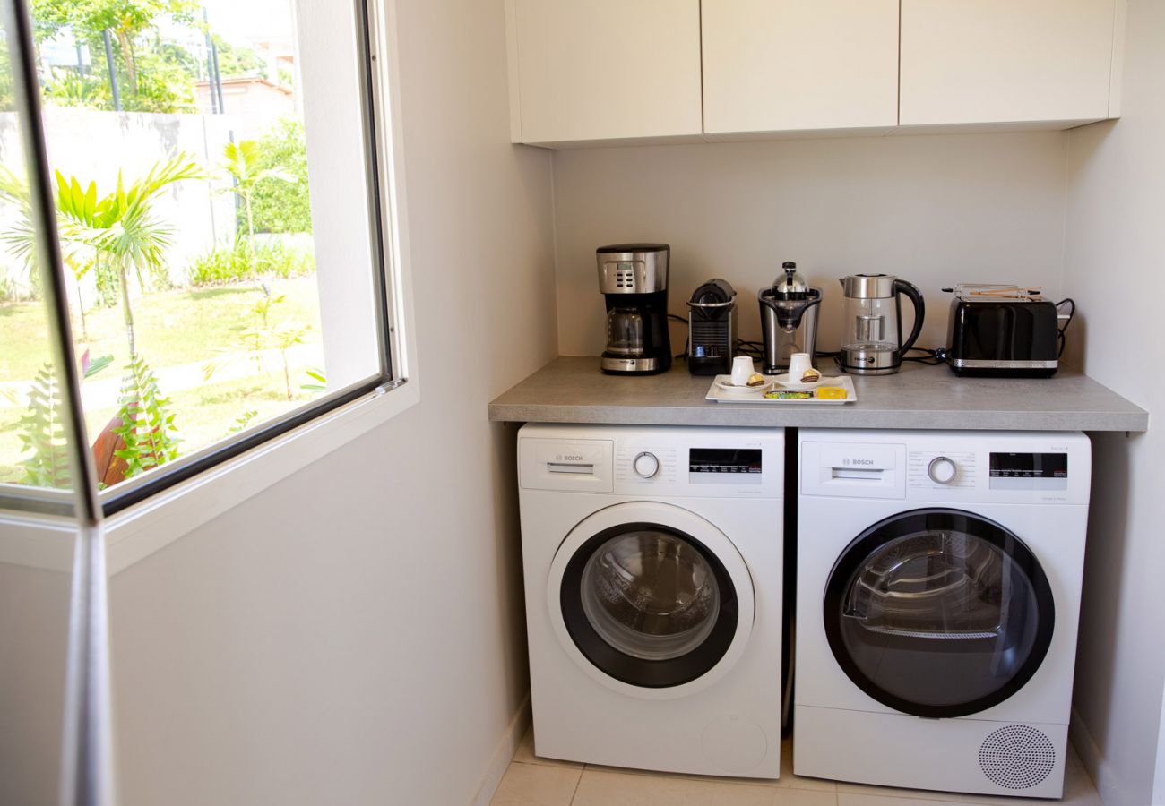 Villa in Le Diamant - Villa Orlov - Luxury villa on the water Villa in Le Diamant - Villa Orlov - Luxury villa on the water