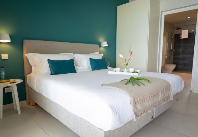 Villa in Le Diamant - Villa Hope - Modern villa with exceptionnal view on the sea Villa in Le Diamant - Villa Hope - Modern villa with exceptionnal view on the sea