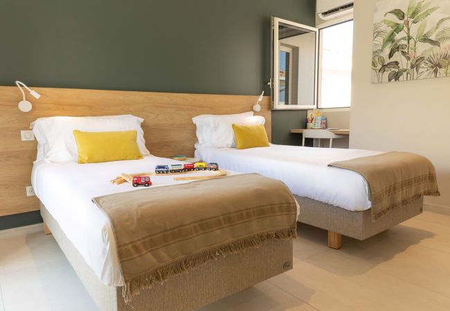 Villa in Le Diamant - Villa Hope - Modern villa with exceptionnal view on the sea Villa in Le Diamant - Villa Hope - Modern villa with exceptionnal view on the sea