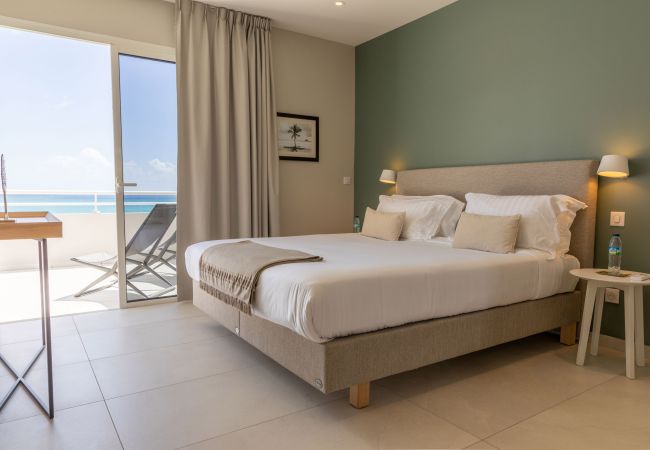 Villa in Le Diamant - Villa Taylor - Luxury family villa on the beach Villa in Le Diamant - Villa Taylor - Luxury family villa on the beach
