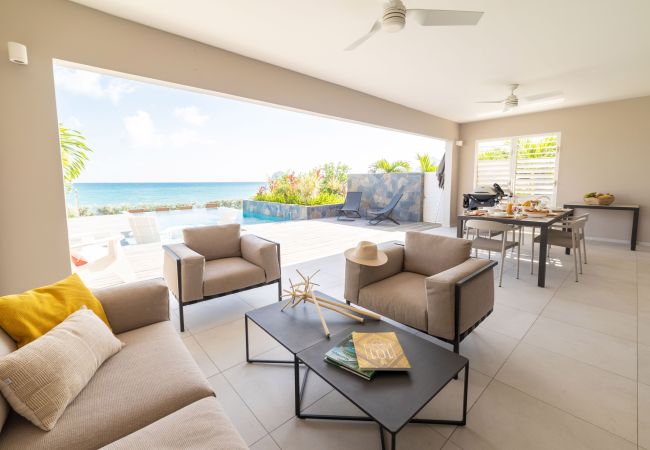 Villa in Le Diamant - Villa Taylor - Luxury family villa on the beach Villa in Le Diamant - Villa Taylor - Luxury family villa on the beach